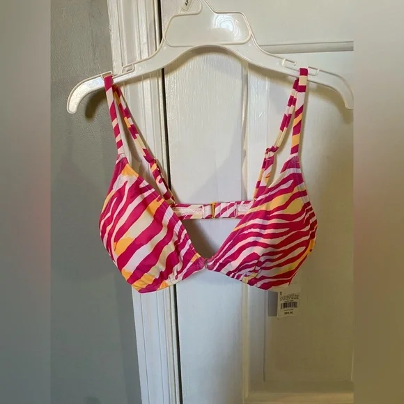 NWT Center Front Ring Triangle Bikini Top - Shade & Shore Pink Animal Print Sz S - Picture 2 of 4
